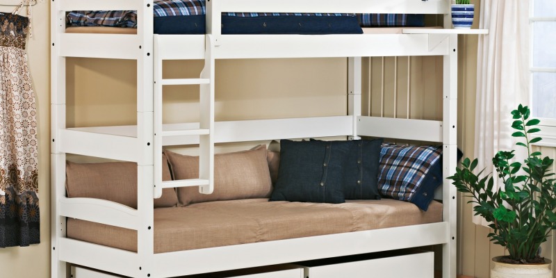 513010775200-tustna-koyeseng-75-75x200cm-hvitmalt-furu-med-skjotestykke.jpg